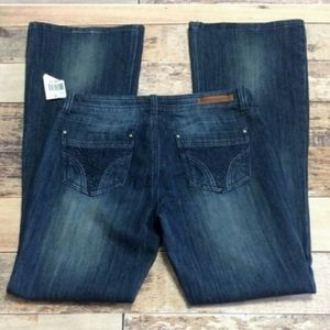 Almost Famous Wide Leg Jeans